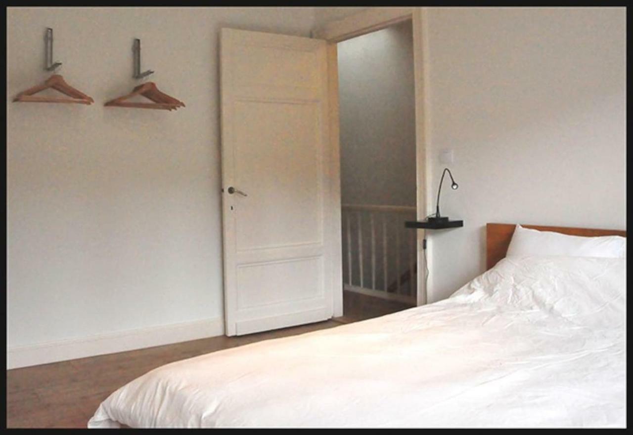 Een Thuis In De Condroz Waulsort Extérieur photo