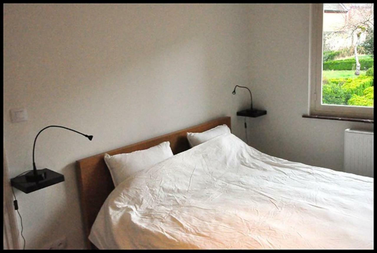 Een Thuis In De Condroz Waulsort Extérieur photo